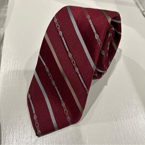 Envoy Maroon Striped Tie. EUC
